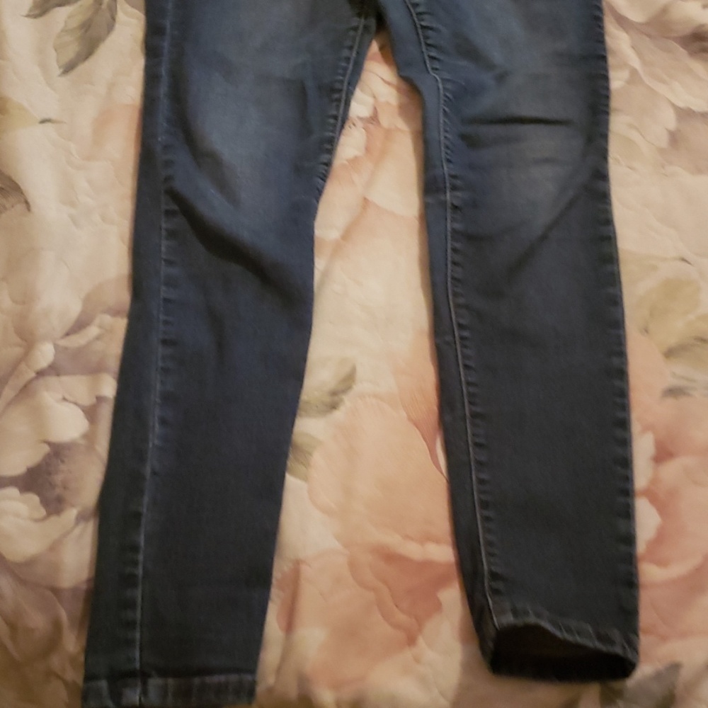 Jeans - Picture 2 of 5